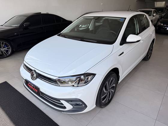 VOLKSWAGEN POLO 1.0 170 TSI HIGHLINE AUTOMÁTICO VOLKSWAGEN POLO 1.0 170 TSI HIGHLINE AUTOMÁTICO